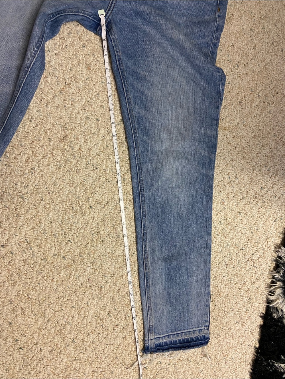 Denim Forum Yoko High Rise Slim | 28 | Medium Wash - Picture 7 of 7